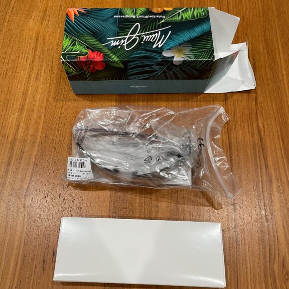 Maui Jim Lighthouse Polarized Rectangular Sunglasses, Rootbeer/Hcl Bronze 407-02 - Picture 3 of 7